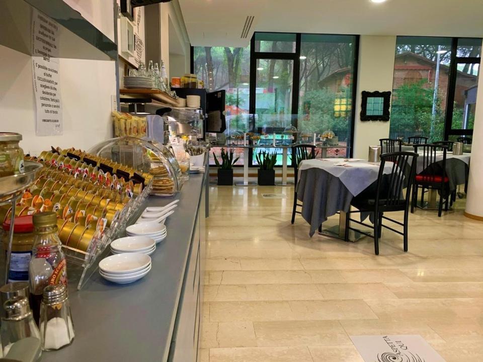 Hotel Logonovo Llido Degli Estensi Extérieur photo