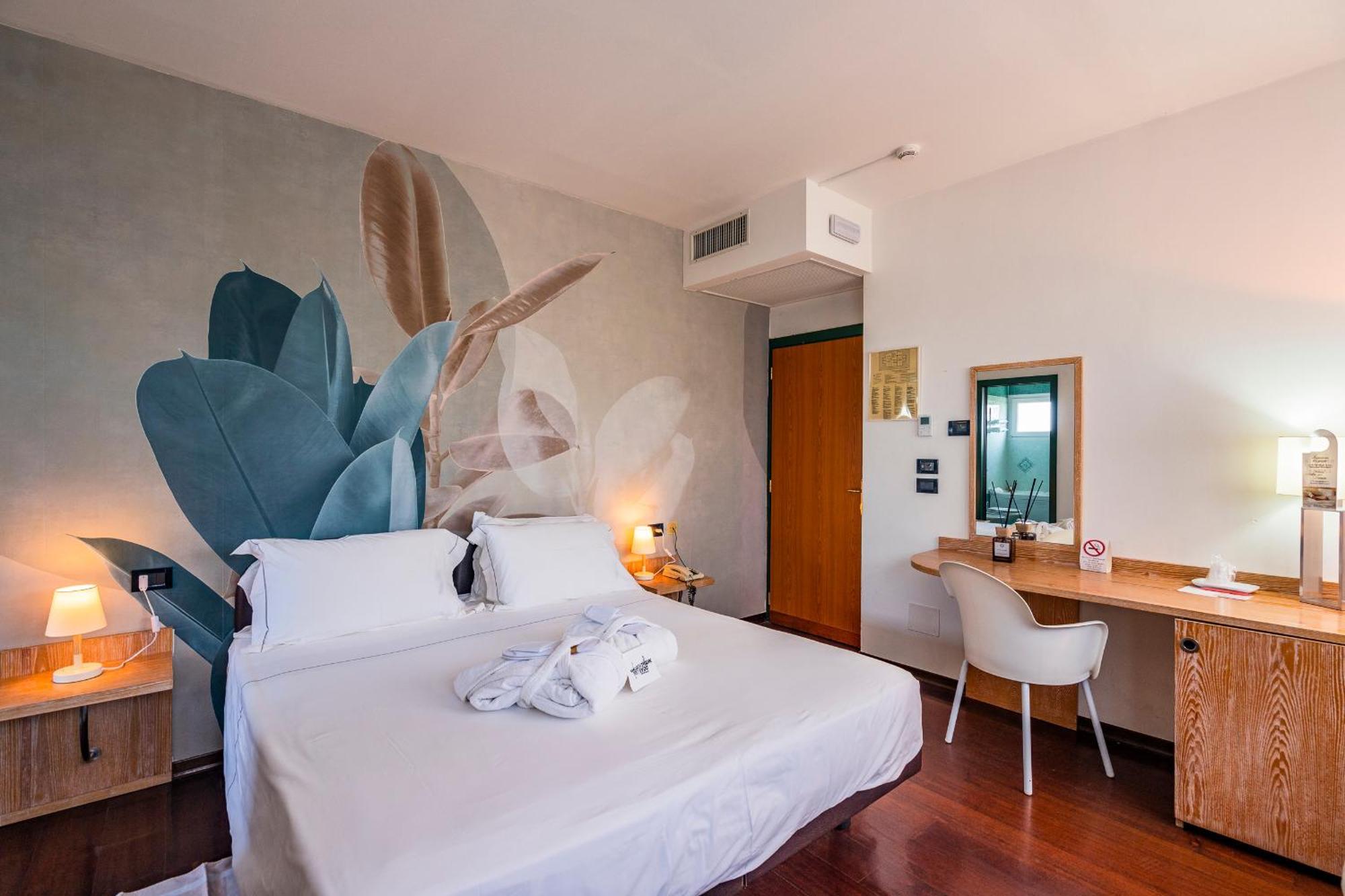 Hotel Logonovo Llido Degli Estensi Extérieur photo