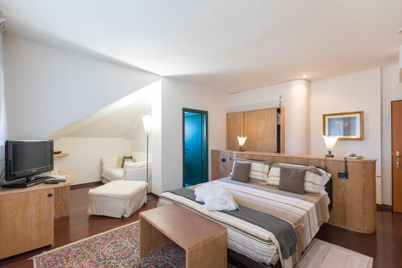 Hotel Logonovo Llido Degli Estensi Extérieur photo